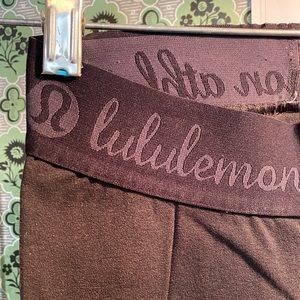 Lululemon cropped leggings